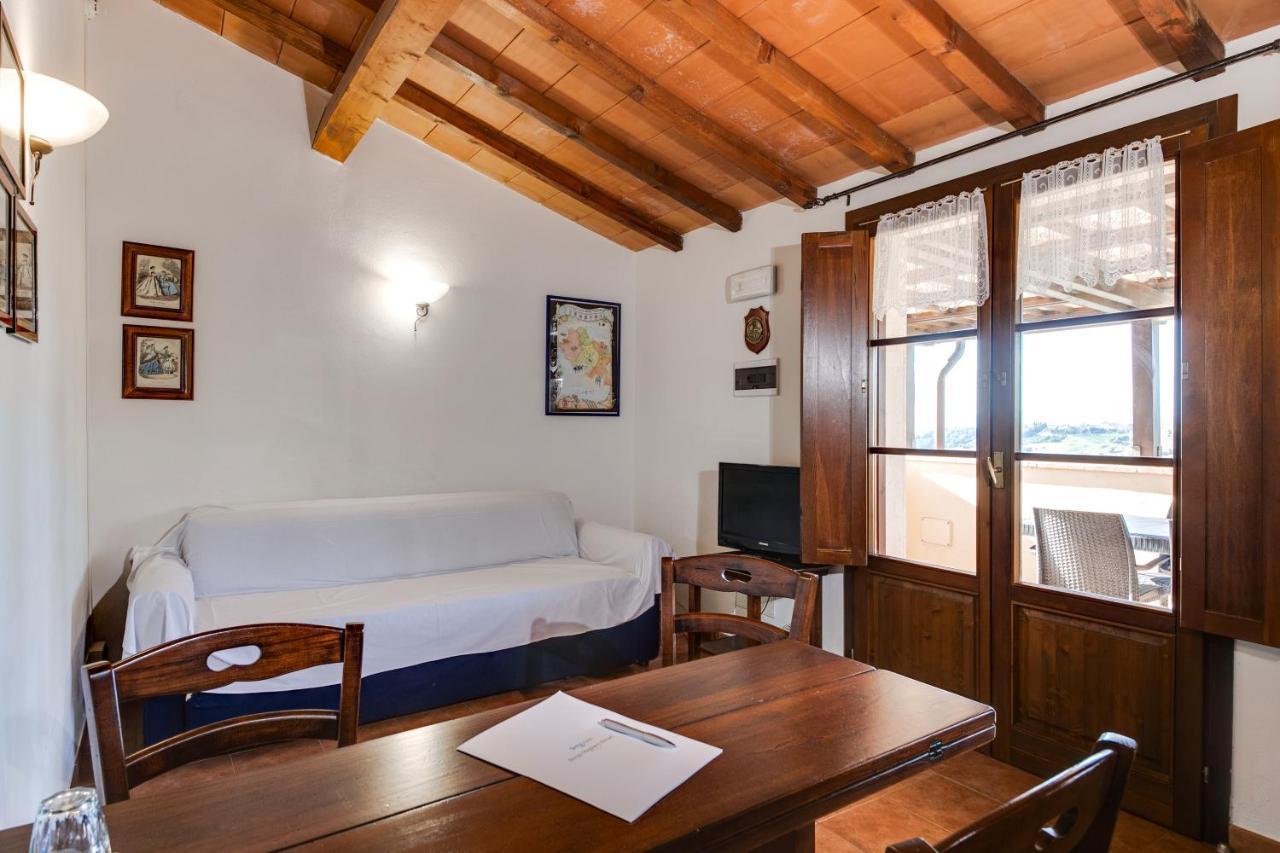 מליאנו אין טוסקנה Borgo Magliano Resort מראה חיצוני תמונה