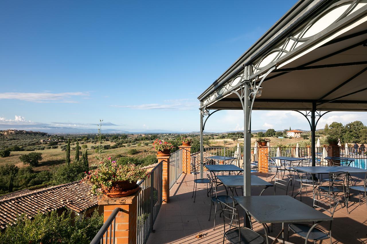 מליאנו אין טוסקנה Borgo Magliano Resort מראה חיצוני תמונה