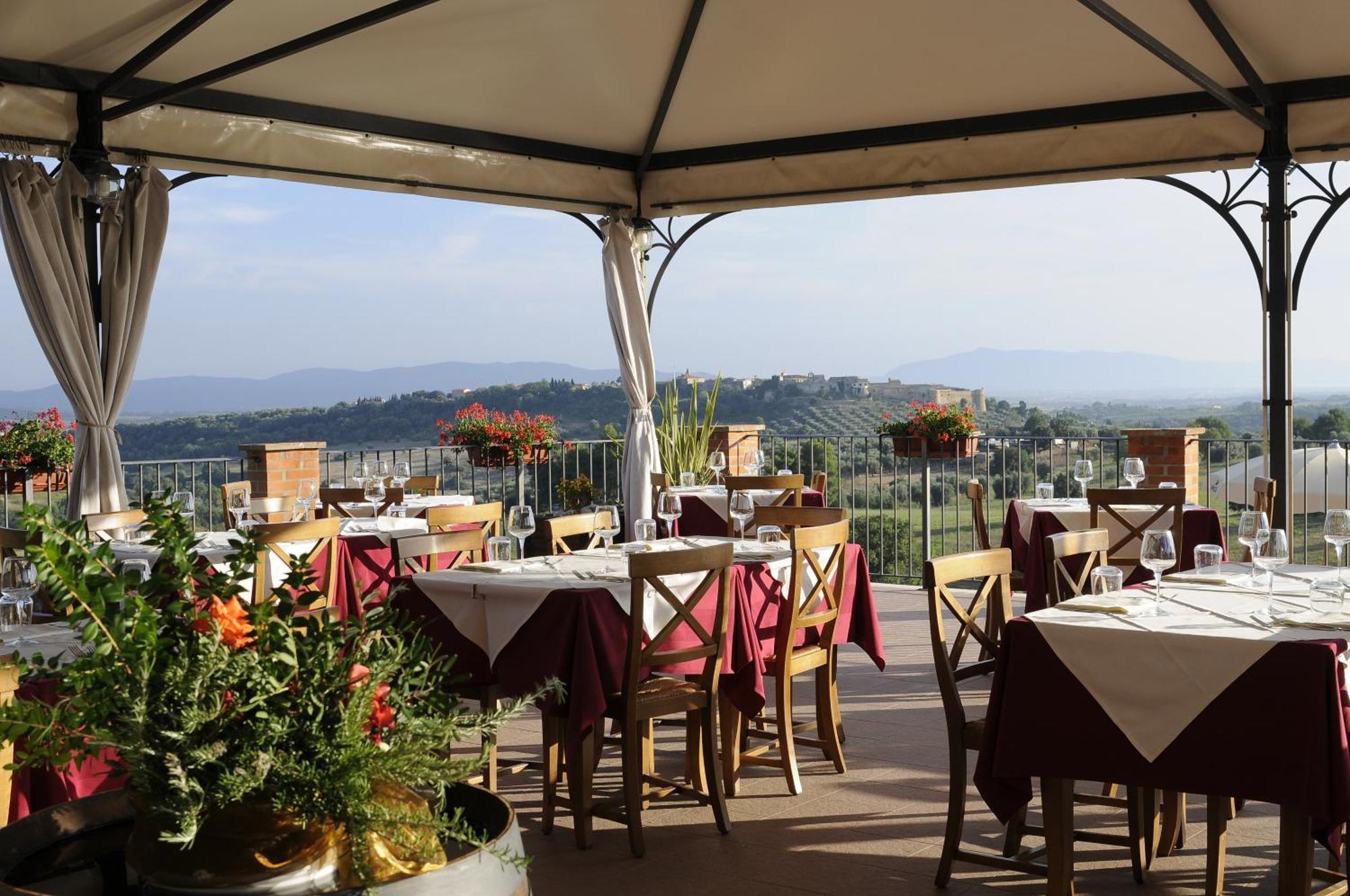 מליאנו אין טוסקנה Borgo Magliano Resort מראה חיצוני תמונה