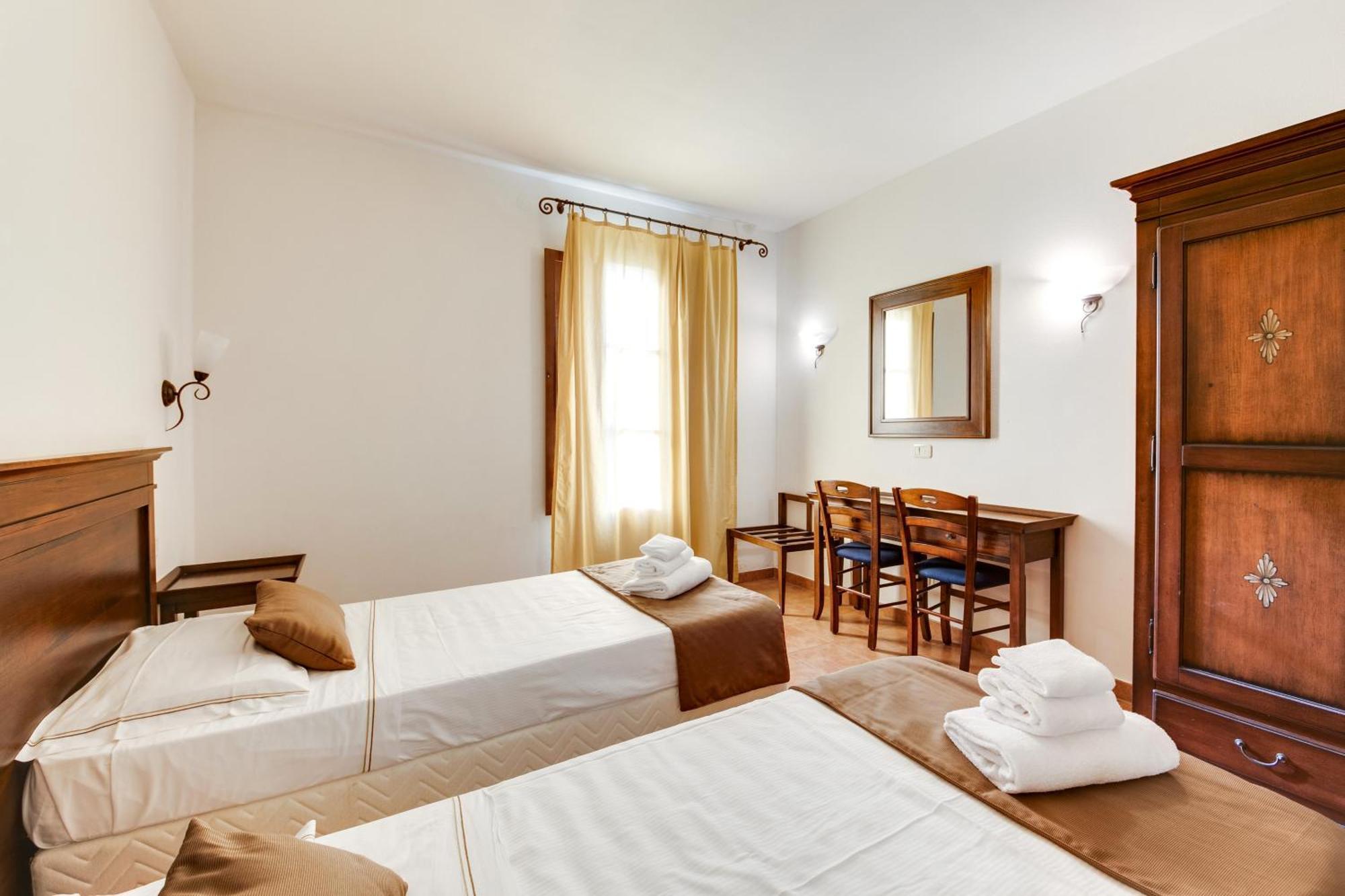 מליאנו אין טוסקנה Borgo Magliano Resort חדר תמונה