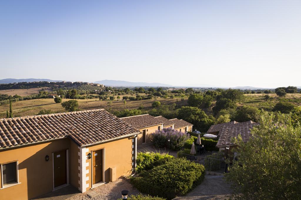 מליאנו אין טוסקנה Borgo Magliano Resort מראה חיצוני תמונה