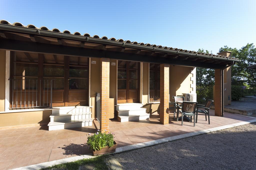 מליאנו אין טוסקנה Borgo Magliano Resort מראה חיצוני תמונה