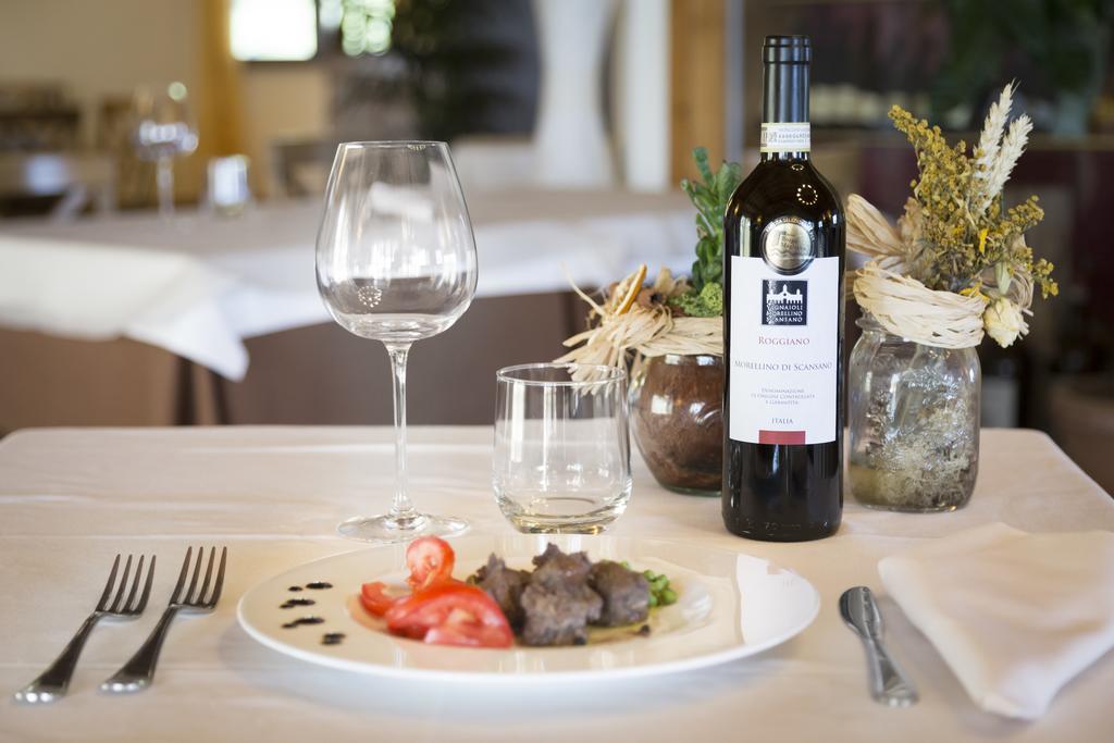 מליאנו אין טוסקנה Borgo Magliano Resort מראה חיצוני תמונה